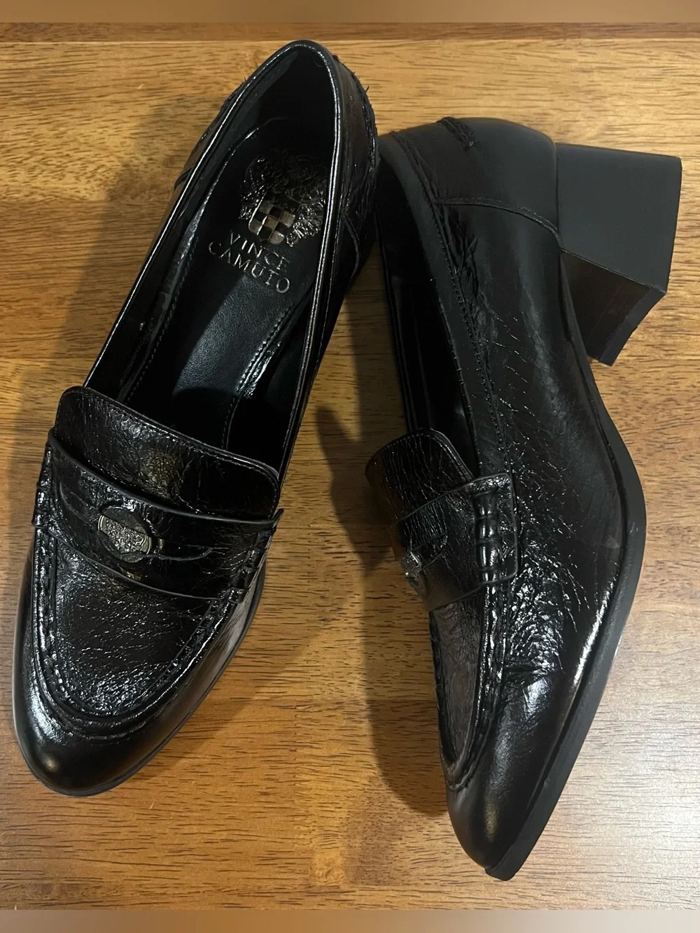 NWOT Vince Camuto Carissla Tailored Loafer